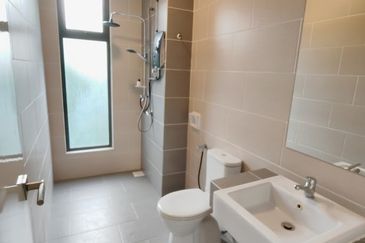 Crescent Park Townvilla