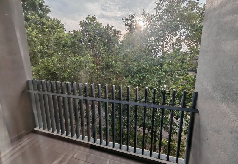 Crescent Park Townvilla