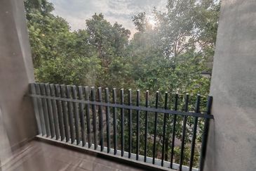 Crescent Park Townvilla