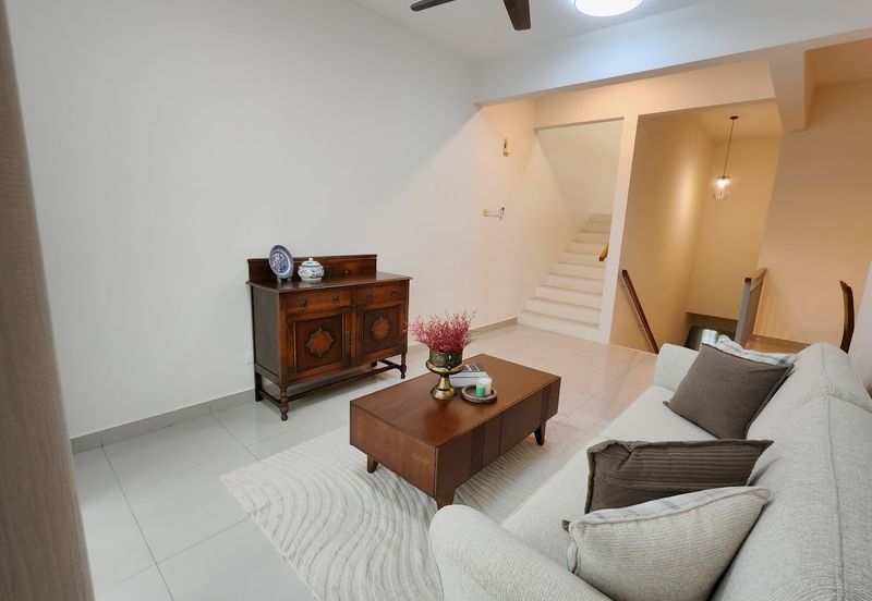 Crescent Park Townvilla