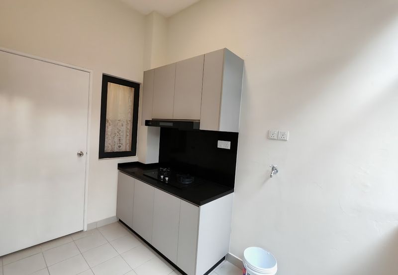 Crescent Park Townvilla