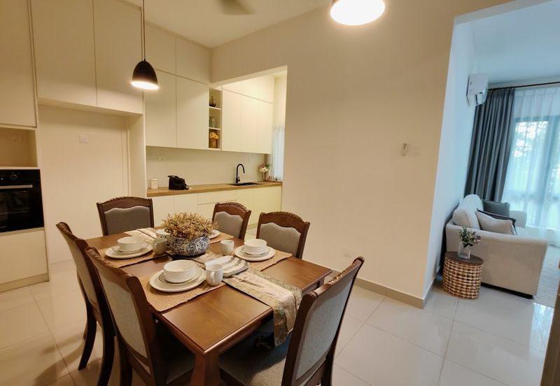 Crescent Park Townvilla