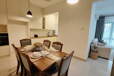 Crescent Park Townvilla