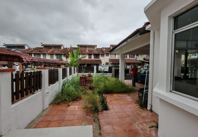 Jalan Seri Putra 5/5