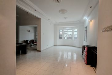 Jalan Seri Putra 5/5