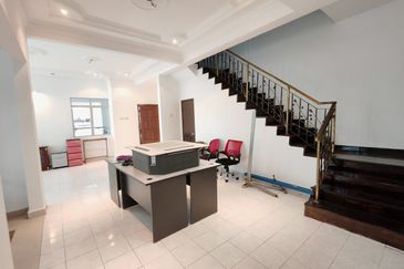 Jalan Seri Putra 5/5