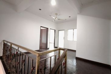 Jalan Seri Putra 5/5