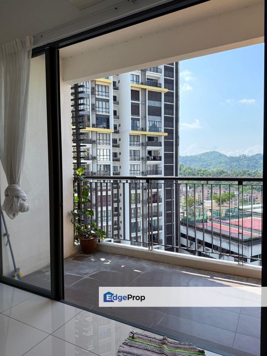 Corner Unit Oasis2 Residence, Mutiara Height, Kajang, Selangor, Kajang