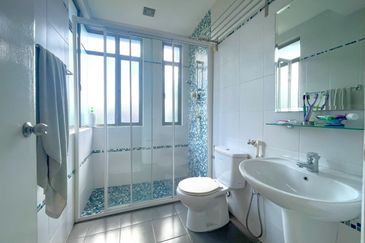 Changkat Kiara Surya