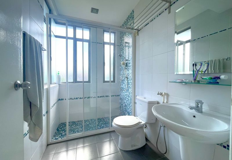 Changkat Kiara Surya