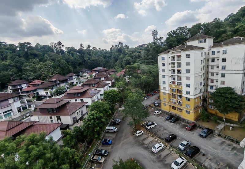 Pangsapuri Kristal (Crystal Tower), Taman Bukit Indah