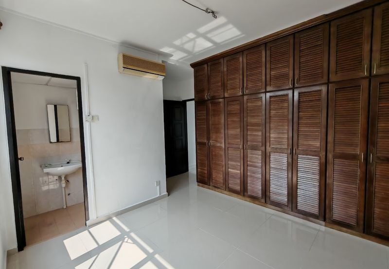 Pangsapuri Kristal (Crystal Tower), Taman Bukit Indah