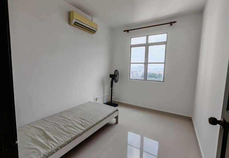 Pangsapuri Kristal (Crystal Tower), Taman Bukit Indah