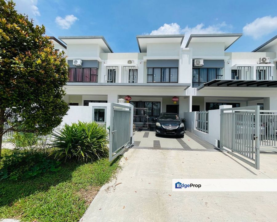 Facing OPEN Double Storey Ecohill 2 (Alexus 1) Semenyih, Selangor, Semenyih