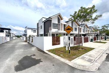 Acorus @ Setia Ecohill 2