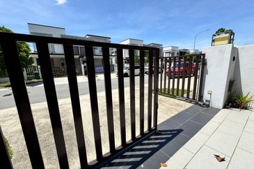 Frossa @ Setia Ecohill 2