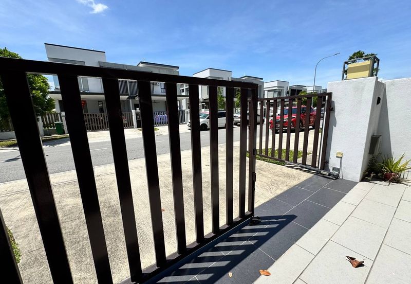 Frossa @ Setia Ecohill 2