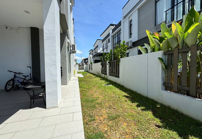 Frossa @ Setia Ecohill 2