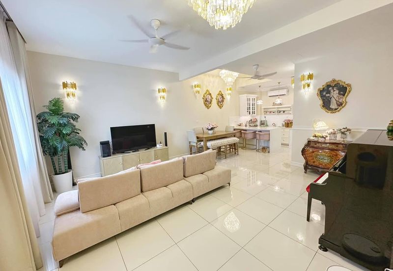 Ebonylane @ Eco Forest