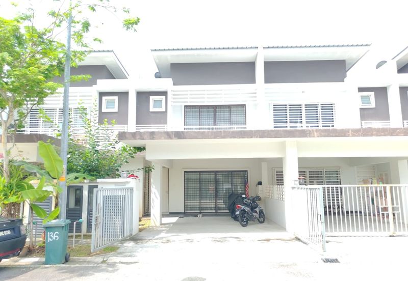 NILAI IMPIAN (LAMAN AZALEA)