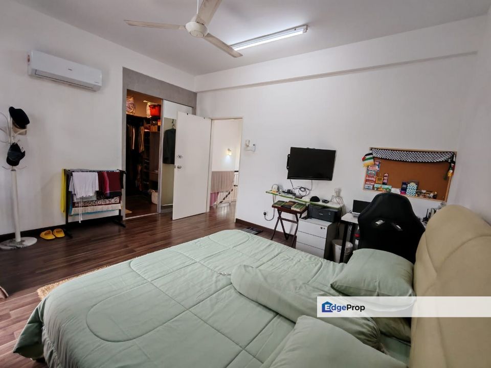 DEPAN  SURAU Laman Azalea Nilai Impian, Negeri Sembilan, Seremban