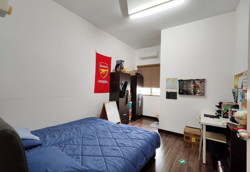 NILAI IMPIAN (LAMAN AZALEA)