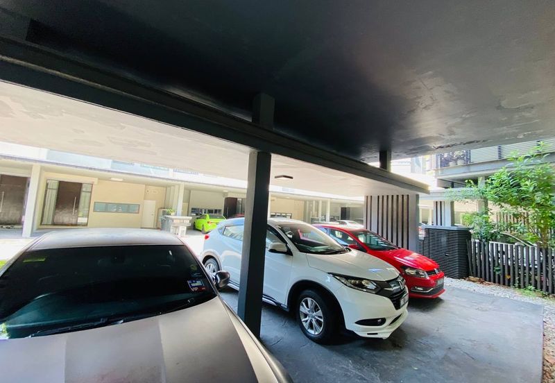 Mirage By The Lake @ Perdana Lakeview West