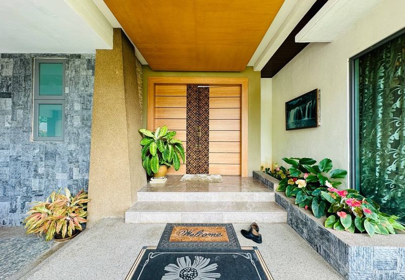 Perdana Lakeview East