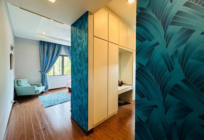 Perdana Lakeview East