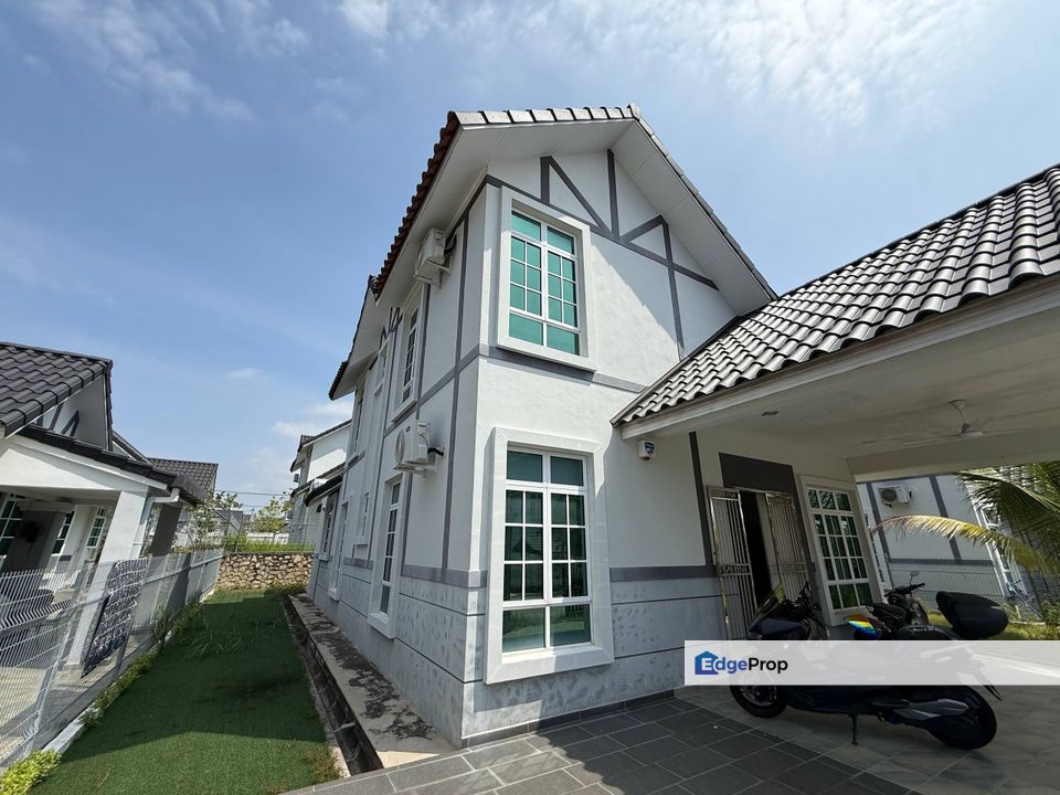  [FULLY FURNISHED] 1.5 STOREY BUNGALOW ENGLISH DESIGN Tanjung Gapam Ayer Keroh Melaka, Melaka, Bemban