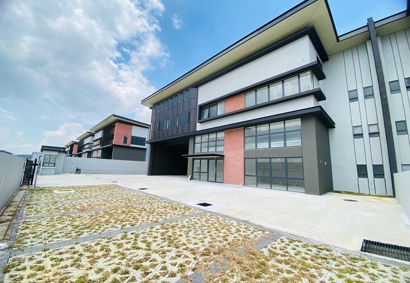 Elmina Business Park