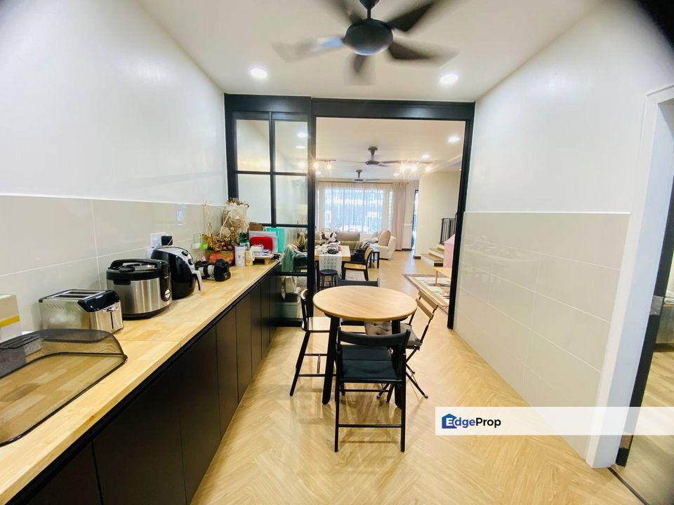 DOUBLE STOREY TERRACE ELMINA GREEN 3 DENAI ALAM, Selangor, Sungai Buloh