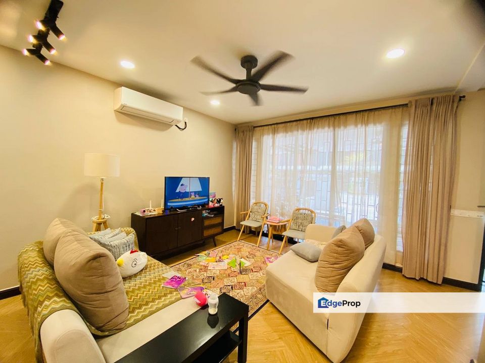DOUBLE STOREY TERRACE ELMINA GREEN 3 DENAI ALAM, Selangor, Sungai Buloh