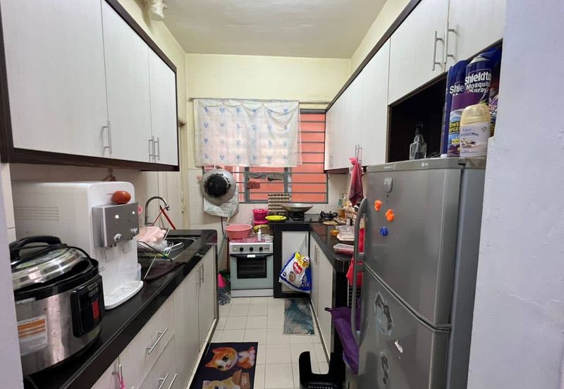 Laman Suria e-Resort Apartment