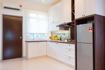 BANDAR JASIN BISTARI