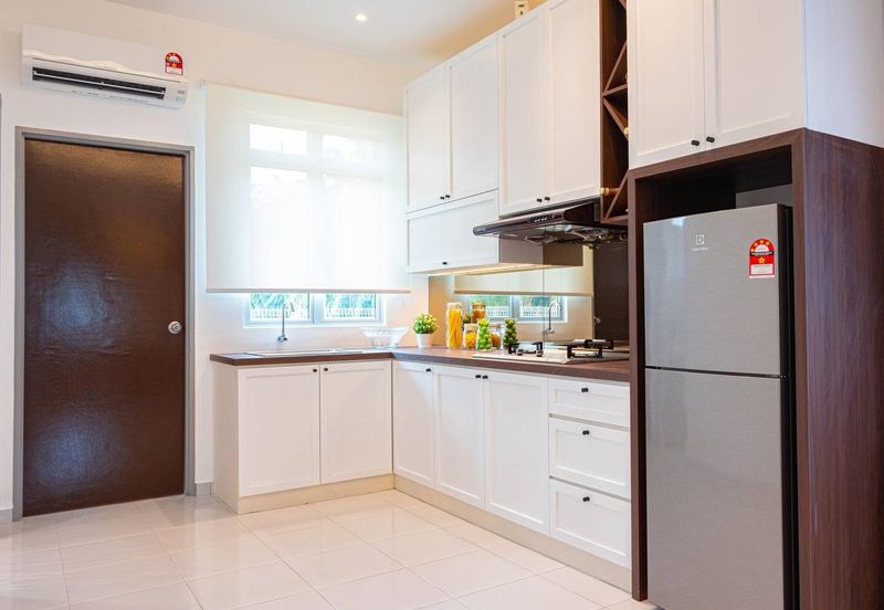 BANDAR JASIN BISTARI