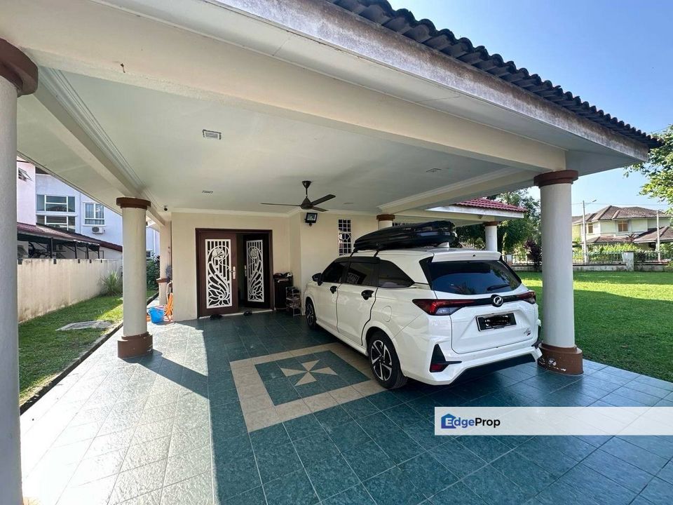 Bungalow Taman Tasik Semenyih (Lake Residence) Semenyih , Selangor, Semenyih