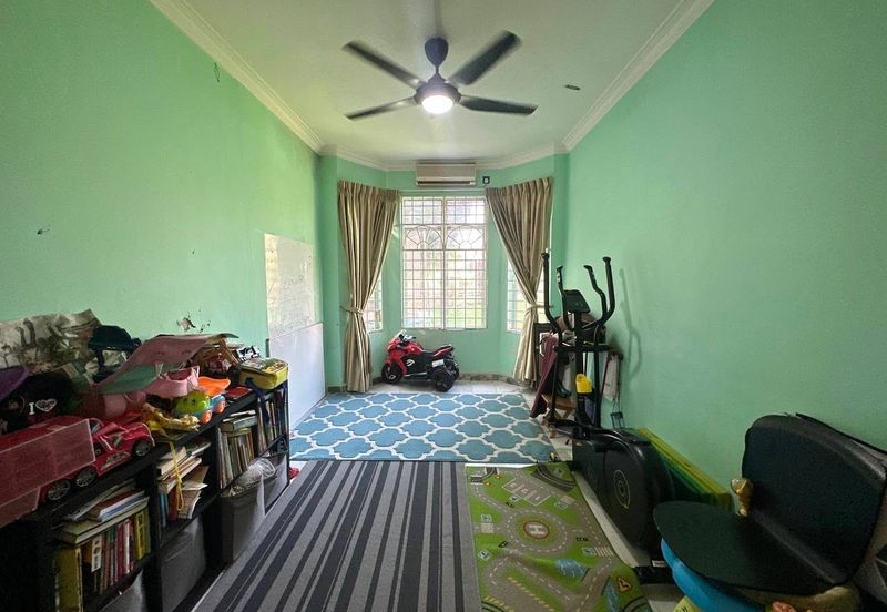 Taman Tasik Semenyih (Lake Residence)