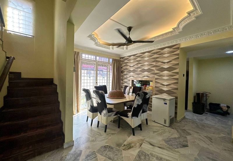 Taman Tasik Semenyih (Lake Residence)