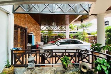 Tropicana Golf & Country Resort