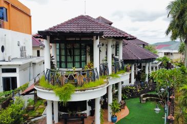 Tropicana Golf & Country Resort