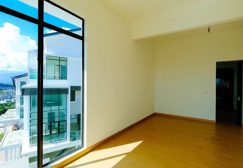 Kingsley Hills @ Putra Heights