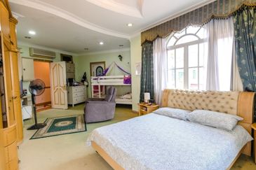 Tropicana Golf & Country Resort