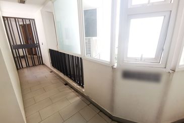 AraGreens Residences