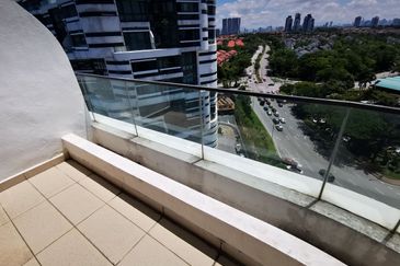 AraGreens Residences