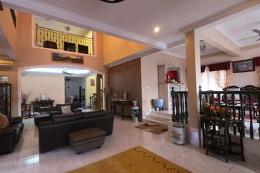 Jalan Suasana, Bandar Tun Hussein Onn