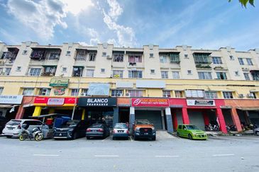Taman Sri Batu Caves