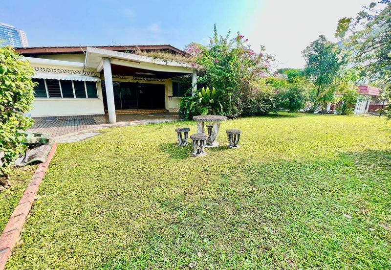 Seksyen 12, Petaling Jaya