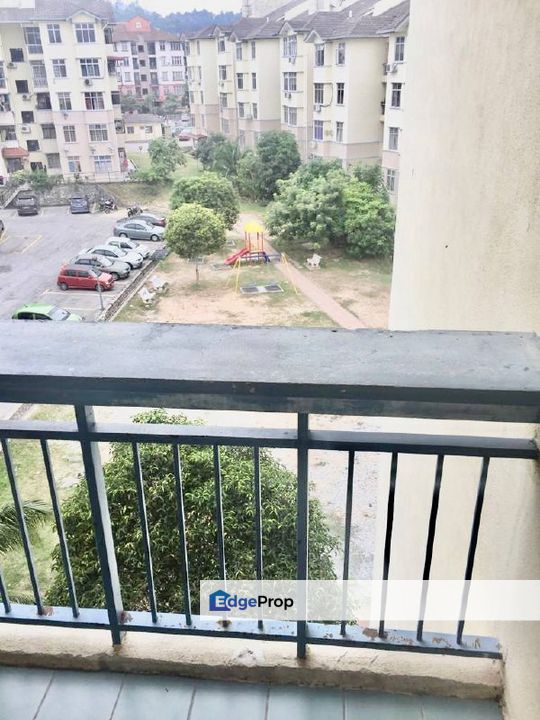  Apartment Sri Kayangan, Ukay Perdana, Ampang, Selangor, Ampang