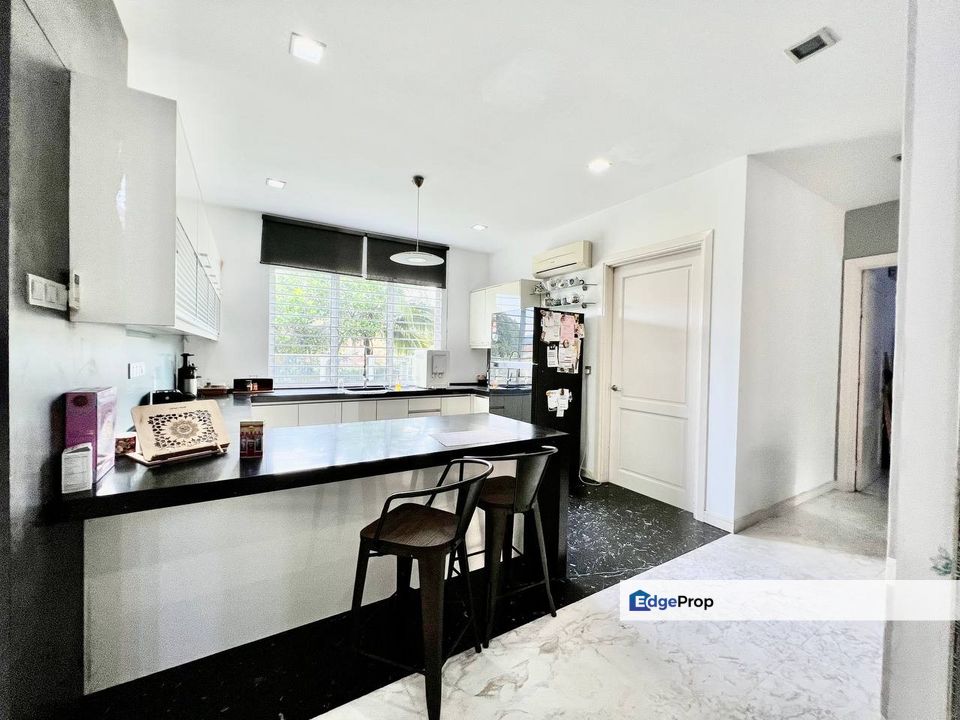 [CORNER LOT] 3-Sty Bungalow Tropika Kemensah Ampang Jaya , Selangor, Taman Melawati